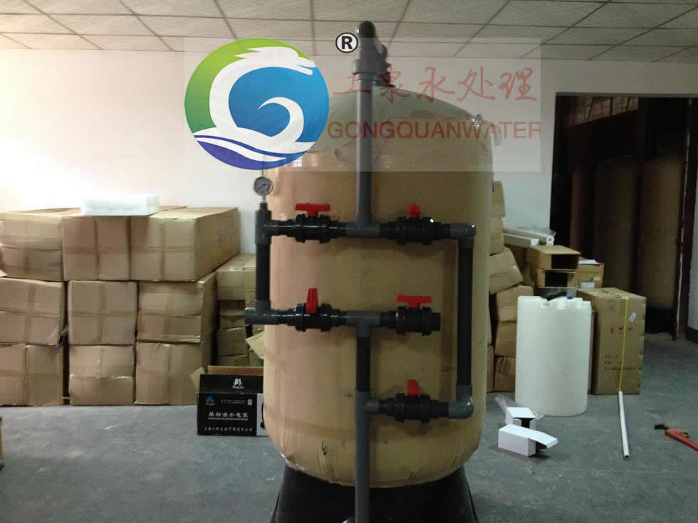 玻璃鋼活性炭過(guò)濾器